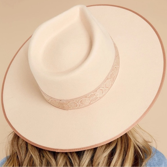 Lack of Color Ivory Rancher Special size small NWT - Picture 1 of 10